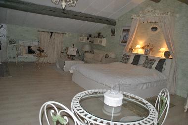 Holiday House in chateauneuf de gadagne (Vaucluse) or holiday homes and vacation rentals