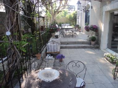 Holiday House in chateauneuf de gadagne (Vaucluse) or holiday homes and vacation rentals