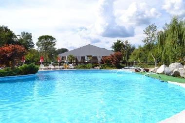 Caravan in Eupilio (Como) or holiday homes and vacation rentals