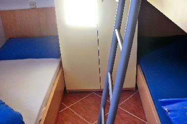 Holiday House in Donja Kru�ica (Splitsko-Dalmatinska) or holiday homes and vacation rentals