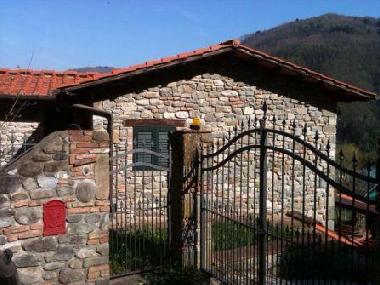 Holiday House in Bagni Di Lucca Villa (Lucca) or holiday homes and vacation rentals
