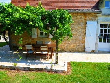 Holiday House in St Laurent la Vall�e (Dordogne) or holiday homes and vacation rentals