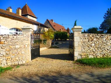 Holiday House in St Laurent la Vall�e (Dordogne) or holiday homes and vacation rentals