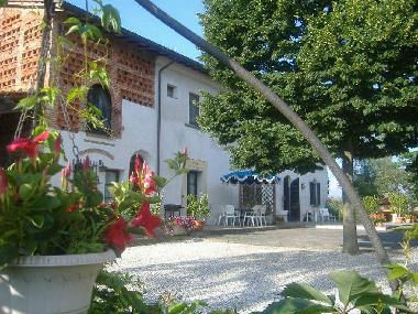 Villa in Orentano (Pisa) or holiday homes and vacation rentals