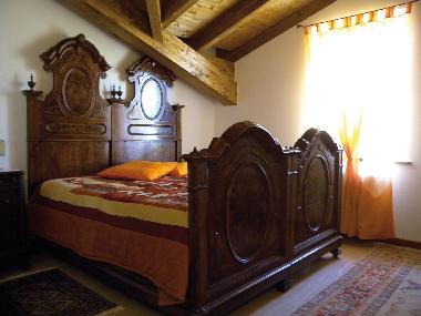 WEST APARTMENT BEDROOM