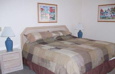 Bedroom 1 - Suite