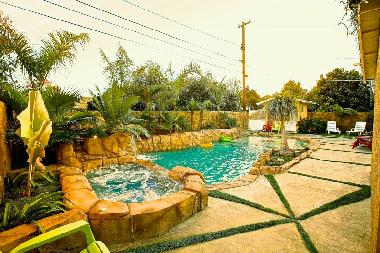 Holiday House in Anaheim (California) or holiday homes and vacation rentals