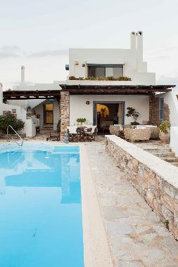 Villa in Artemida (Attiki) or holiday homes and vacation rentals