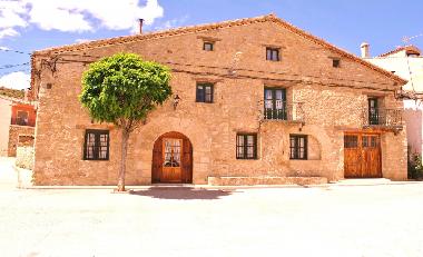 Holiday House in Terriente (Teruel) or holiday homes and vacation rentals