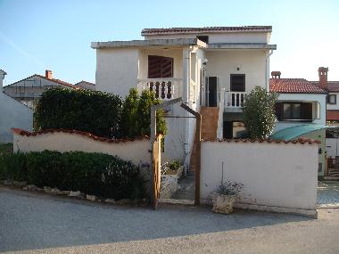 Villa Dolores frontal picture
