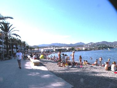 Holiday Apartment in Llanca (Girona) or holiday homes and vacation rentals