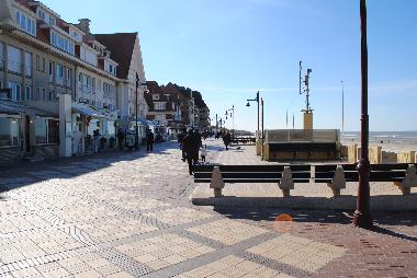 Holiday House in Bredene aan Zee (Flanders) or holiday homes and vacation rentals