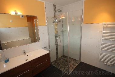 Holiday House in Ghren-Lebbin (Mecklenburgische Seenplatte) or holiday homes and vacation rentals