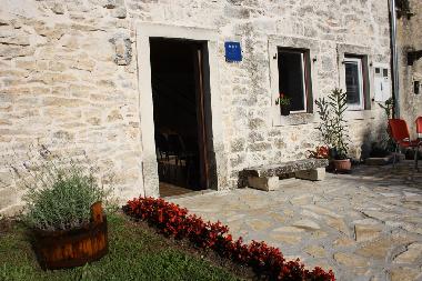 Holiday House in Kran (Istarska) or holiday homes and vacation rentals