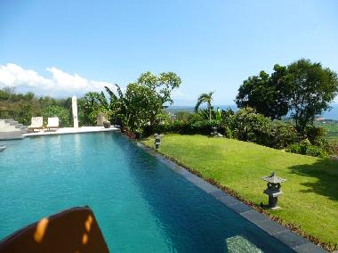 Villa in Temukus / Lovina (Bali) or holiday homes and vacation rentals