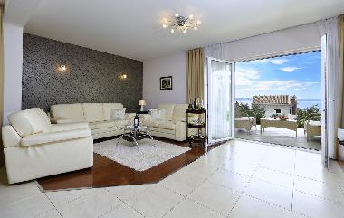 Holiday House in Makarska (Splitsko-Dalmatinska) or holiday homes and vacation rentals