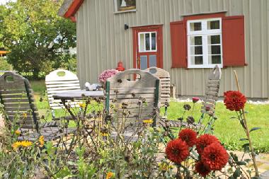 Holiday House in Wieck (Fischland-Dar-Zingst) or holiday homes and vacation rentals