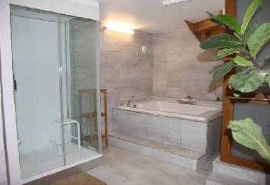 Holiday House in Saint L�ger sous la Bussi�re (Sa�ne-et-Loire) or holiday homes and vacation rentals