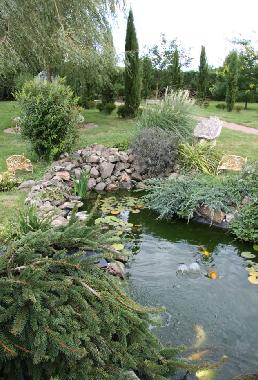 Holiday House in Saint L�ger sous la Bussi�re (Sa�ne-et-Loire) or holiday homes and vacation rentals