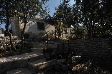 Holiday House in Pučića (Splitsko-Dalmatinska) or holiday homes and vacation rentals