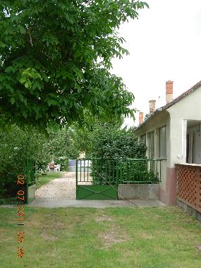Holiday Apartment in Vok�ny (Baranya) or holiday homes and vacation rentals