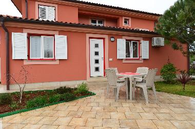 Holiday Apartment in Medulin (Istarska) or holiday homes and vacation rentals