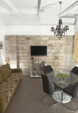 Holiday House in Split (Splitsko-Dalmatinska) or holiday homes and vacation rentals