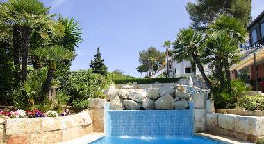 Holiday Apartment in Puerto de Alcudia (Mallorca) or holiday homes and vacation rentals