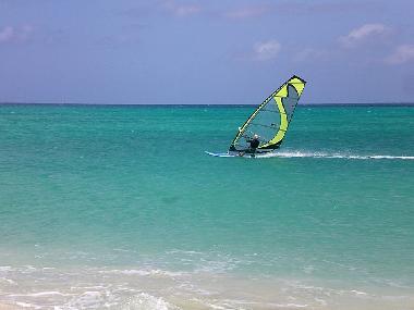 kite surfing