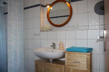 Holiday Apartment in Hollern-Twielenfleth (Land zwischen Elbe u. Weser) or holiday homes and vacation rentals