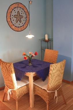 Holiday Apartment in Hollern-Twielenfleth (Land zwischen Elbe u. Weser) or holiday homes and vacation rentals