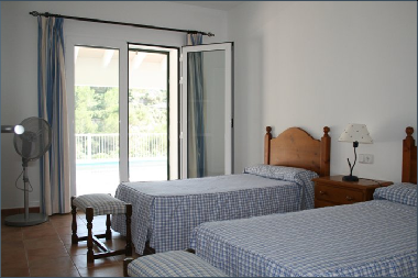 Bed and Breakfast in Alaior (Menorca) or holiday homes and vacation rentals