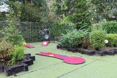 Chalet in Lochem (Gelderland) or holiday homes and vacation rentals