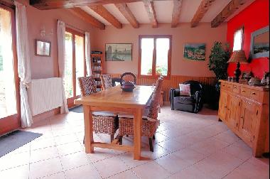 Holiday House in St Cirq Madelon (Lot) or holiday homes and vacation rentals