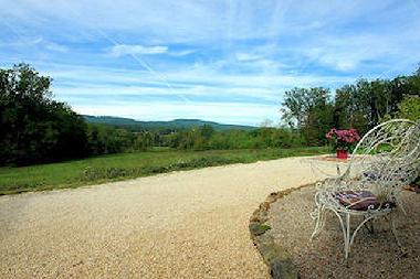 Holiday House in St Cirq Madelon (Lot) or holiday homes and vacation rentals