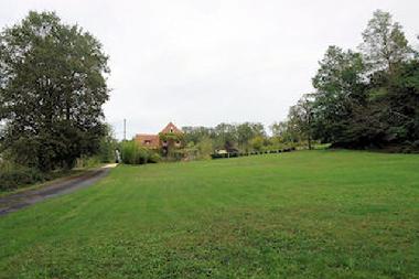 Holiday House in St Cirq Madelon (Lot) or holiday homes and vacation rentals