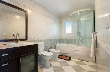 Villa in  Benalmdena (Mlaga) or holiday homes and vacation rentals