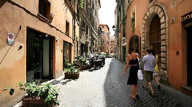 Holiday Apartment in Rome (Roma) or holiday homes and vacation rentals