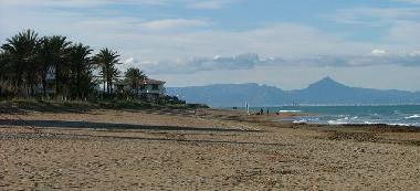 Holiday Apartment in Dnia (Alicante / Alacant) or holiday homes and vacation rentals