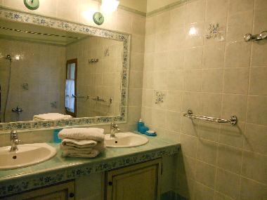 Villa in ANSOUIS (Vaucluse) or holiday homes and vacation rentals