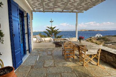 Villa in Drios (Kyklades) or holiday homes and vacation rentals