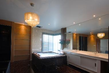 Villa in Samut Prakan  (Samut Prakan) or holiday homes and vacation rentals