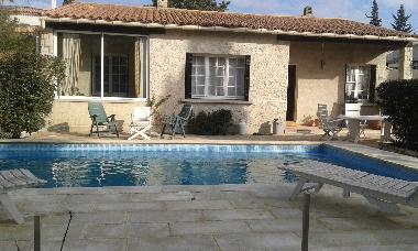 Villa in CLARENSAC (Gard) or holiday homes and vacation rentals