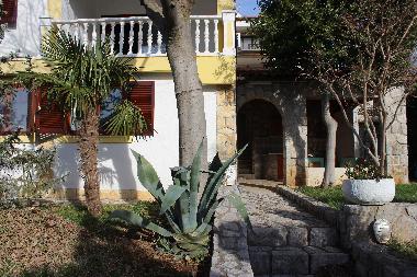 Holiday Apartment in Dramalj (Primorsko-Goranska) or holiday homes and vacation rentals