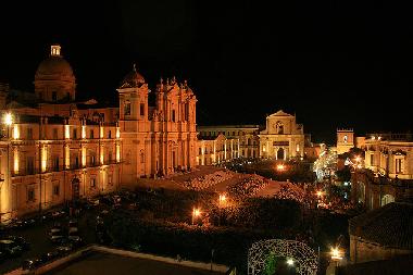 Sicilian Barok of Noto 60 Km