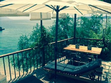 The Beach House Croatia Pisak. Terrace