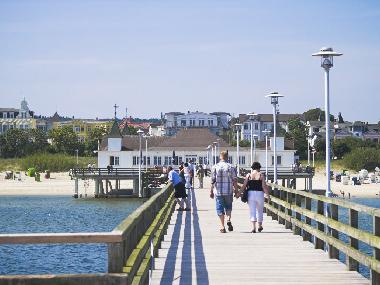 Holiday Apartment in Heringsdorf Ortsteil Ahlbeck (Ostsee-Inseln) or holiday homes and vacation rentals