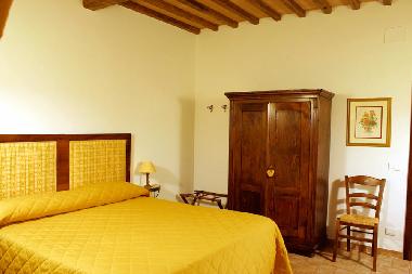 Holiday Apartment in Bolsena (Viterbo) or holiday homes and vacation rentals