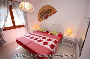 Villa in Els Poblets (Alicante / Alacant) or holiday homes and vacation rentals