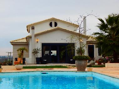 Villa in MARKOPOULO (Attiki) or holiday homes and vacation rentals